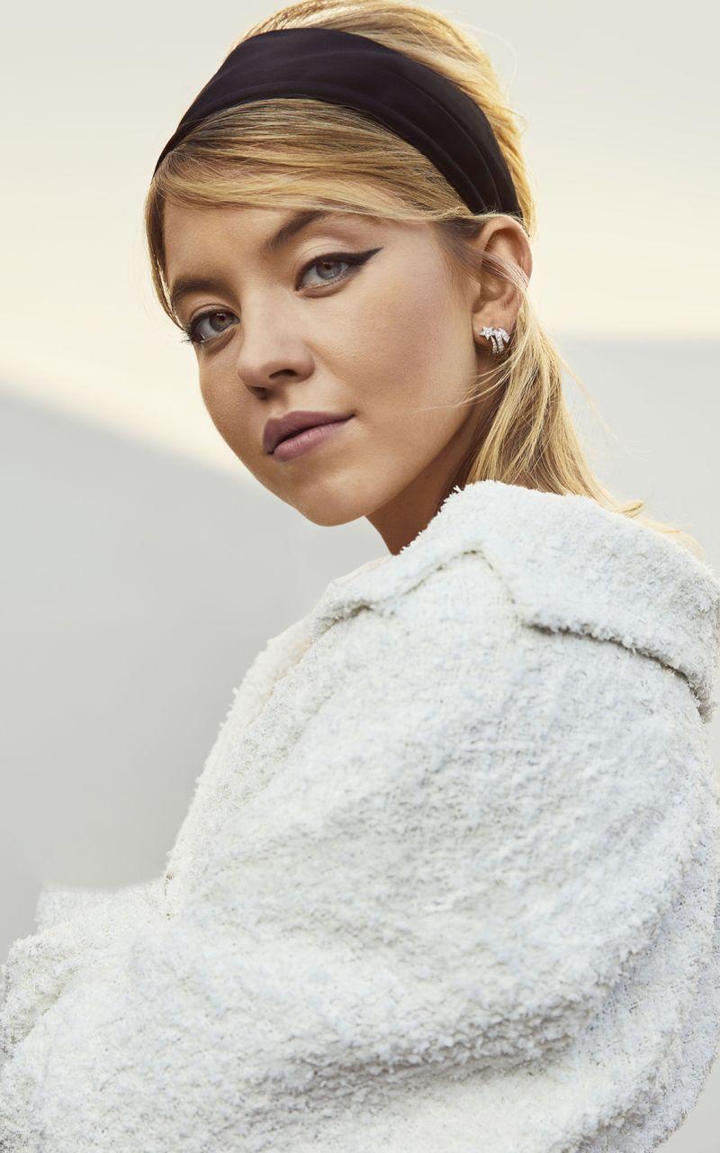 800x1280 Sydney Sweeney 2019 4k Nexus Samsung Galaxy Tab Note Android Tablets HD 4k Wallpaper, Image, Background, Photo and Picture