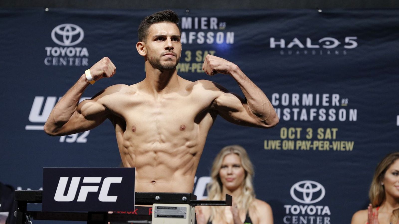 1600x900 UFC rising star Yair Rodriguez not hurried
