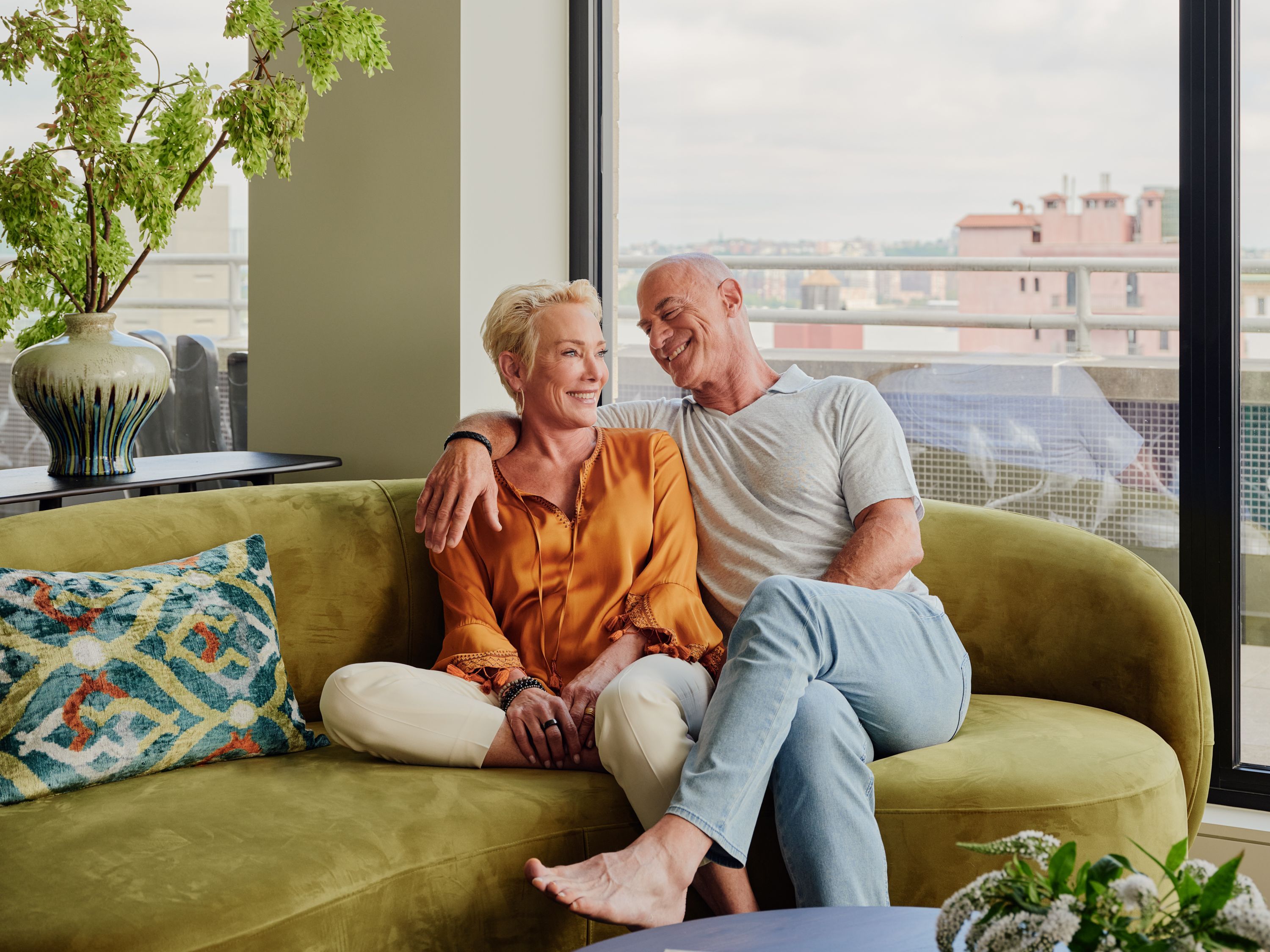 3000x2250 Actor Christopher Meloni Had One Request For His West Village Sanctuary: 360 Degree Views
