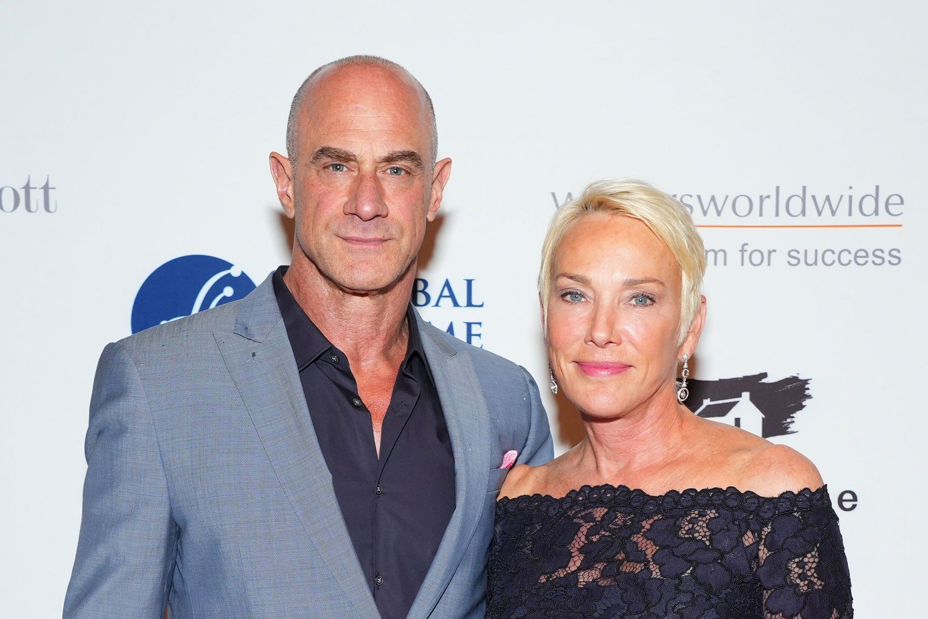 1825x1217 Christopher Meloni and His Wife at the Paris Olympics (PICS)