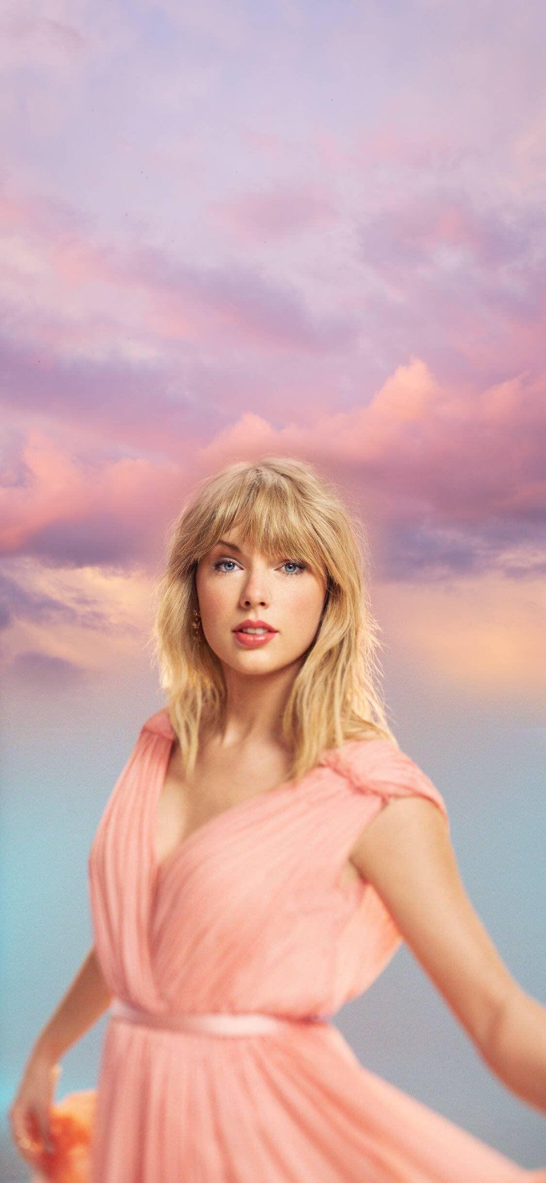 Taylor Swift Evermore Wallpaper Iphone