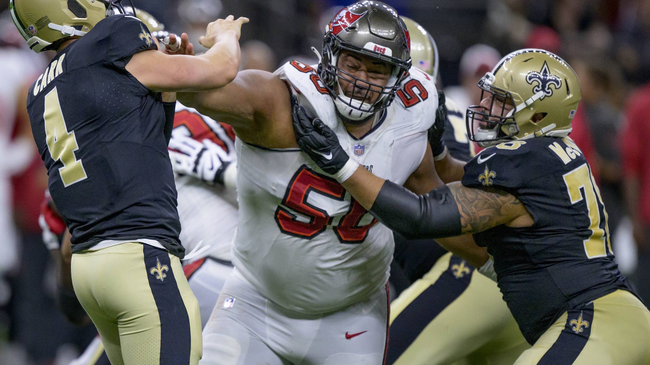 2560x1440 Vita Vea Doesn't Need a Ranking to Prove His Value in Tampa Bay
