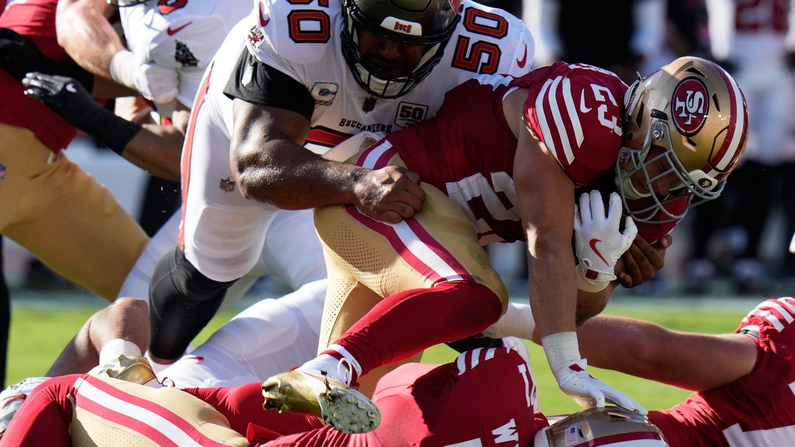 1600x900 Tampa Bay Bucs GM says no plans to trade DT Vita Vea