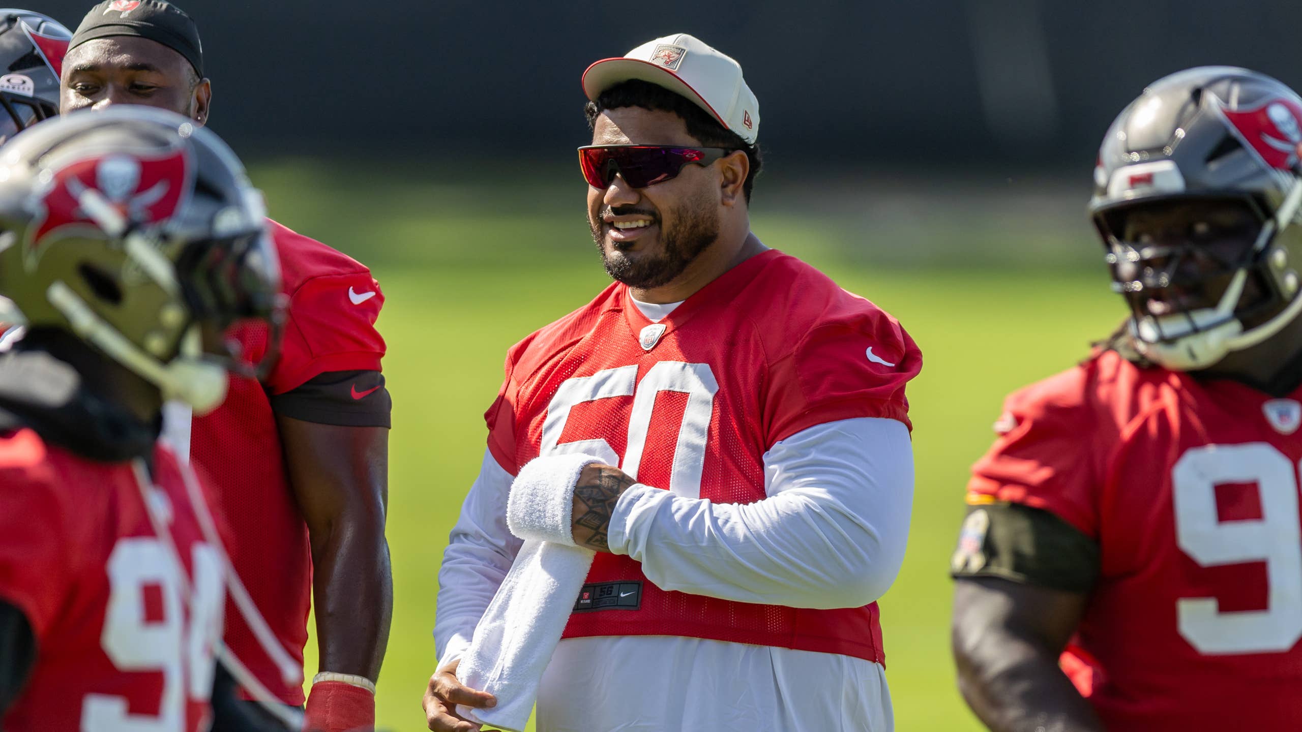2560x1440 Bucs Star 'Tweaked Something' After Requesting Trade, Not Practicing's Journal