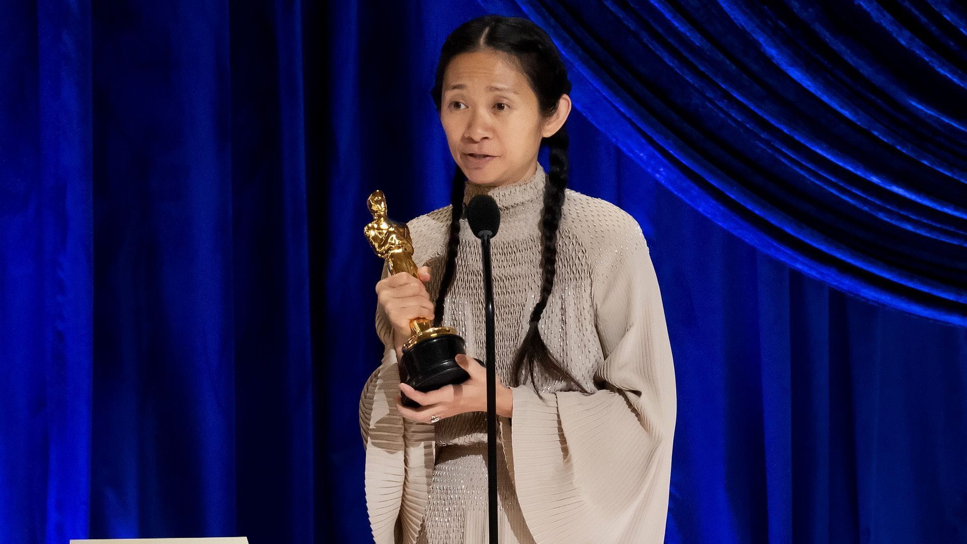 1920x1080 Chloé Zhao becomes first woman of color to win Oscars Best Director