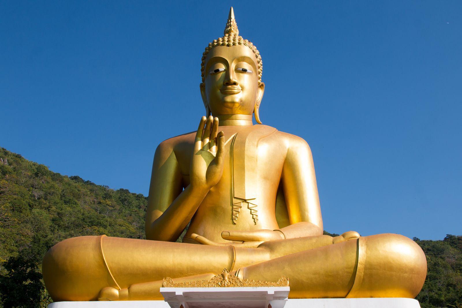1600x1066 Buddhism Statue Golden Buddha Wallpaper.com. Best High Quality Wallpaper