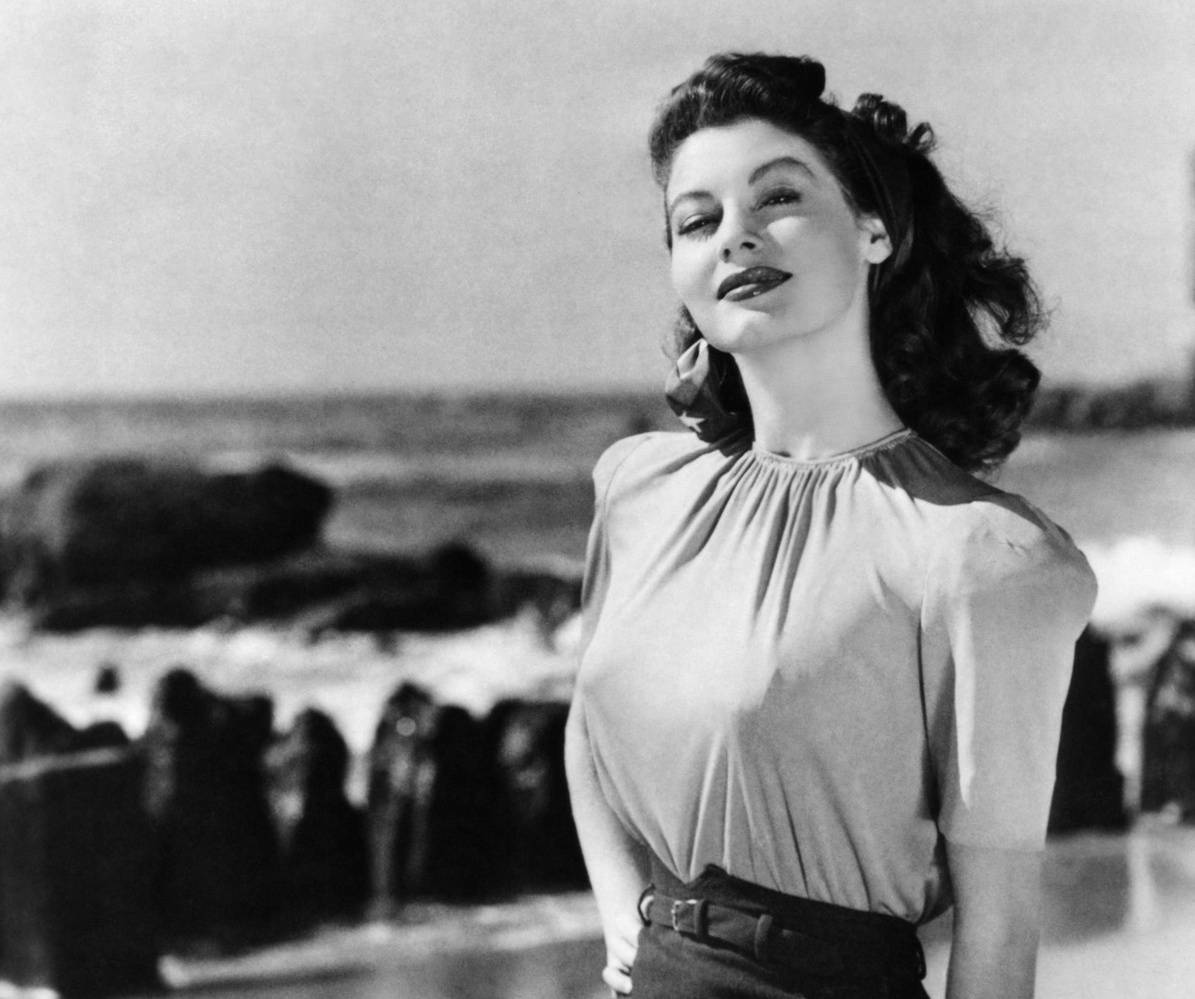 1195x999 Ava Gardner Wallpaper