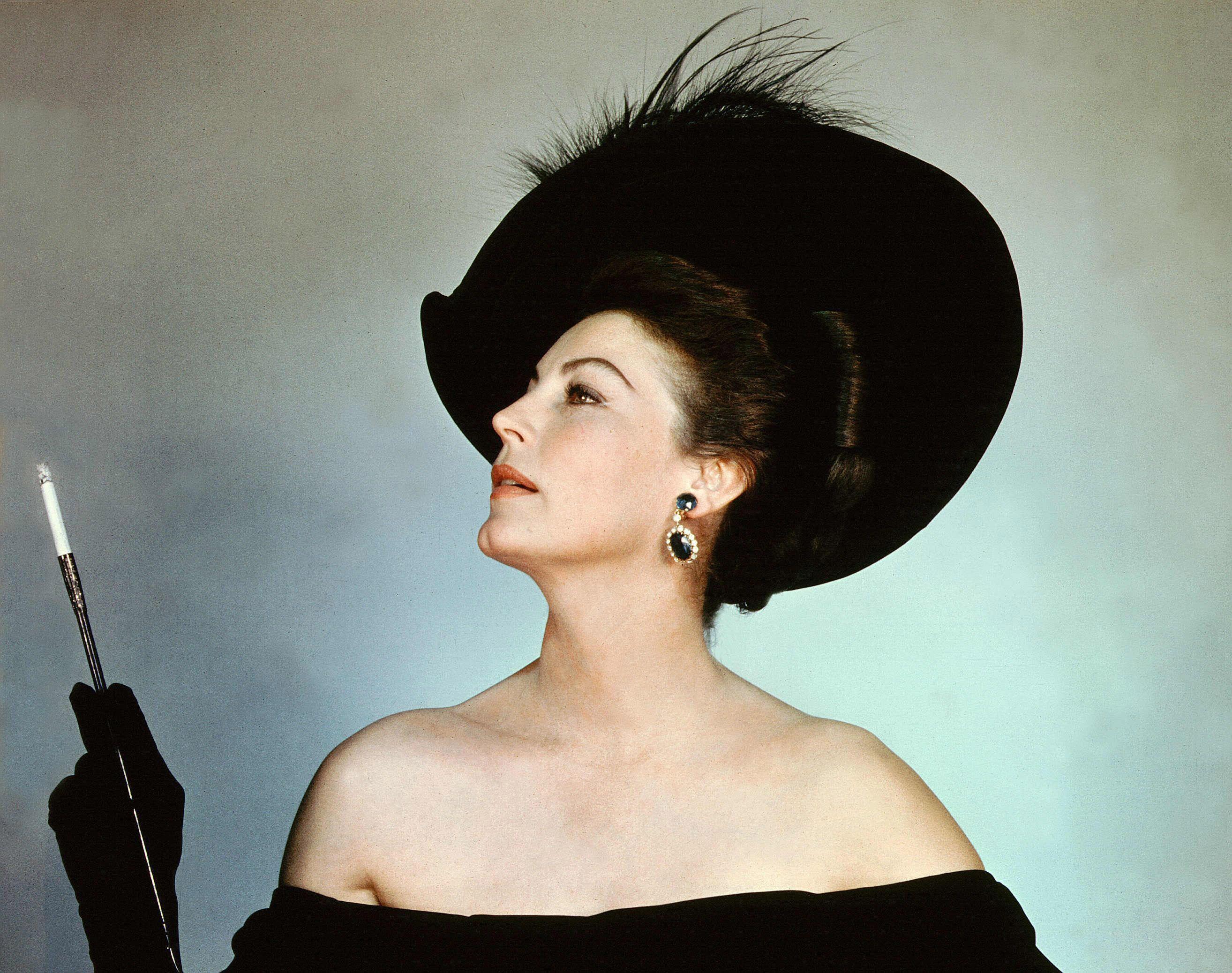 2628x2076 Ava Gardner Wallpaper