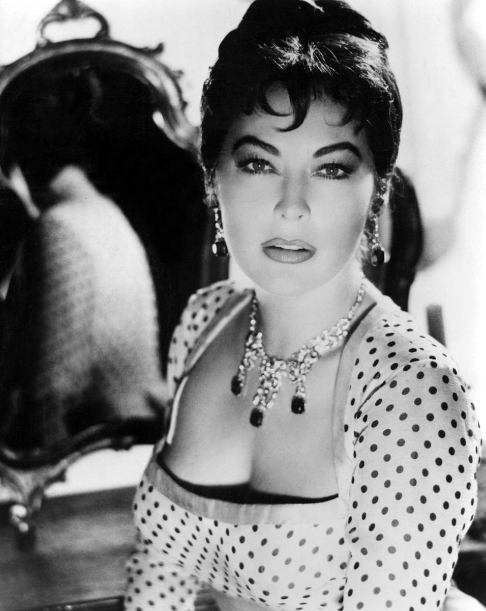 956x1200 Ava Gardner Photo: Ava. Ava gardner, Ava gardner photo, Classic hollywood