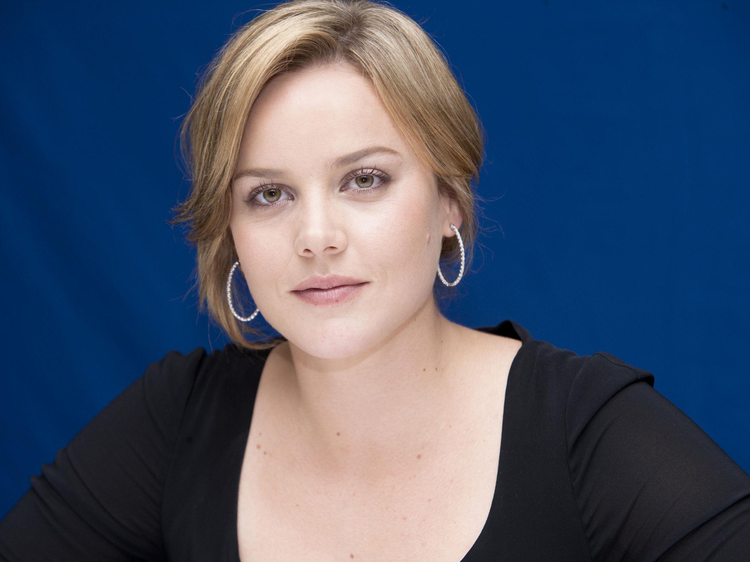2560x1920 Abbie Cornish HD Wallpaper
