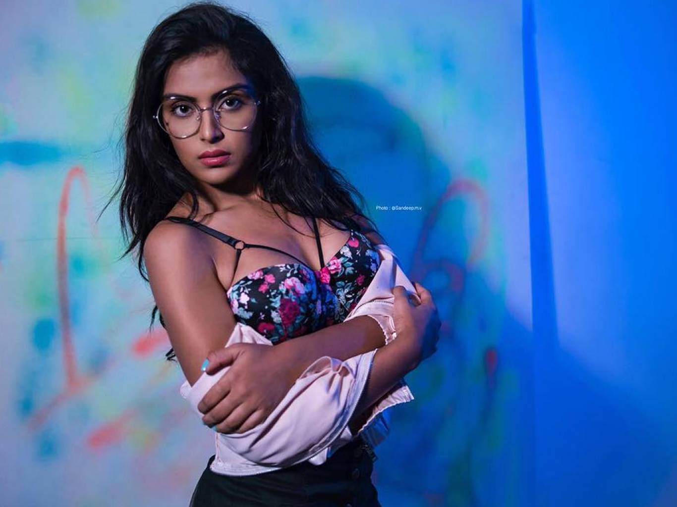 1366x1024 Vaishnavi Chandran HD Wallpaper. Latest Vaishnavi Chandran Wallpaper HD Free Download (1080p to 2K)