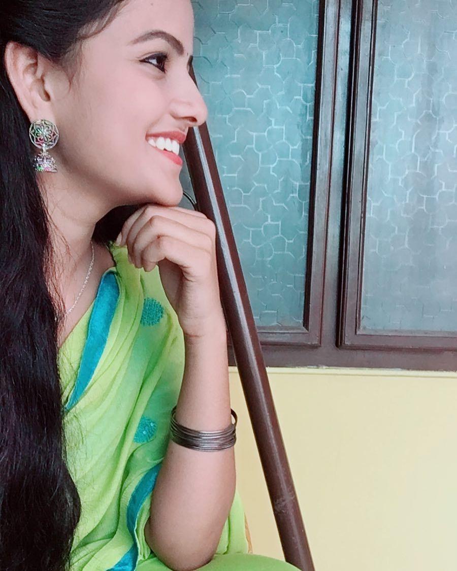 900x1125 malai