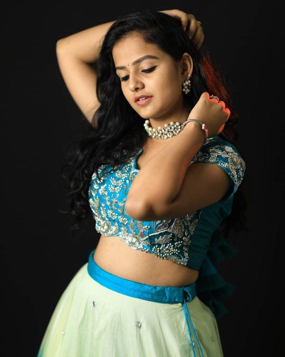 960x1200 Vaishnavi Chaitanya