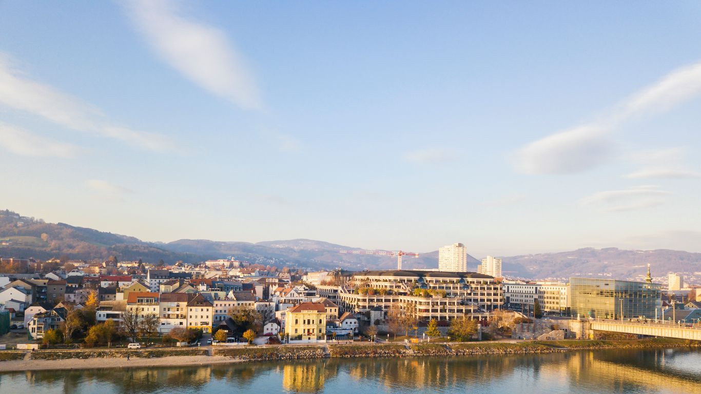 1366x768 Best Hotels In Linz. Hotels From €62 Night