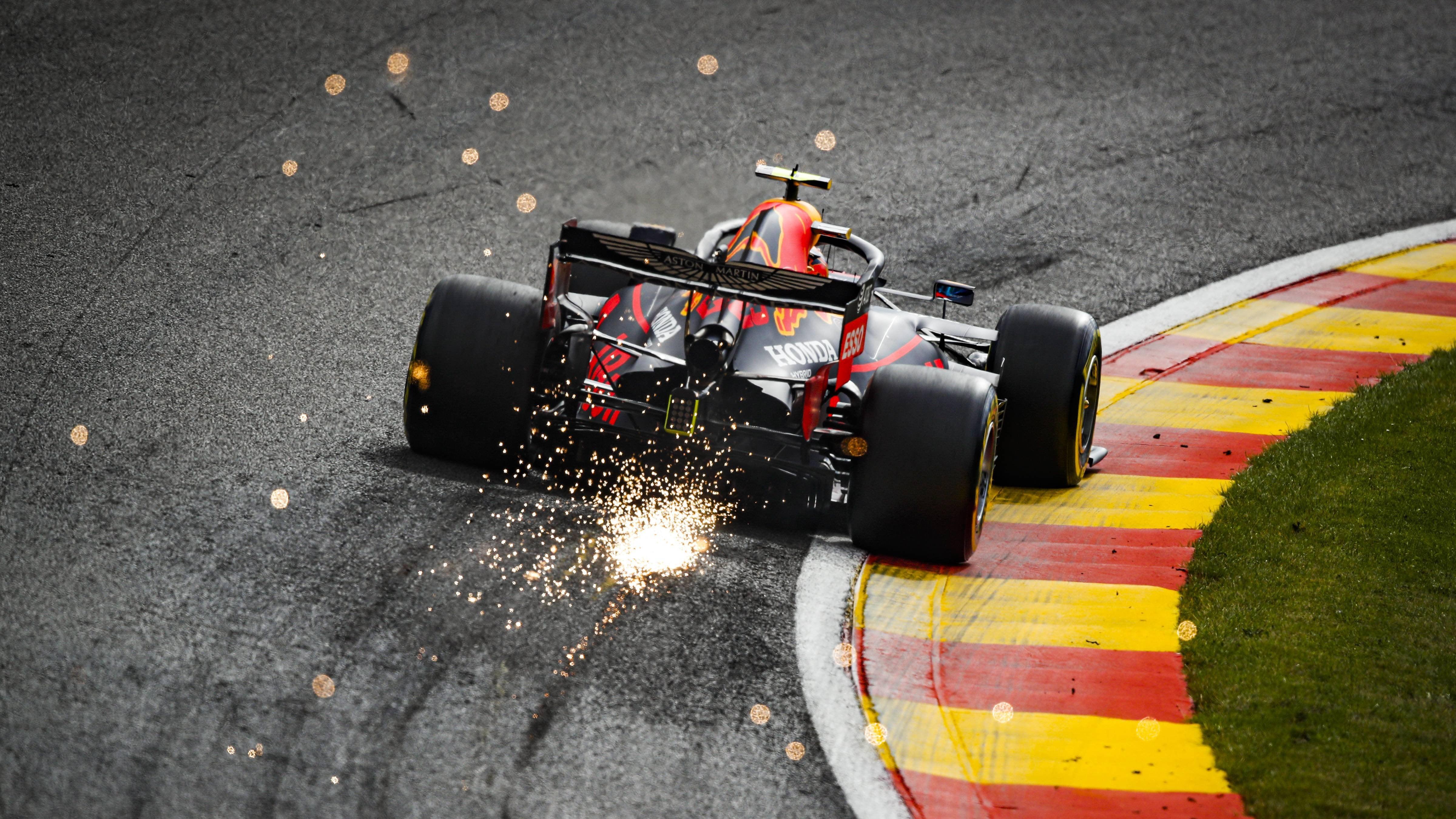 4800x2700 Red Bull F1 Car throwing sparks [4800x2700]