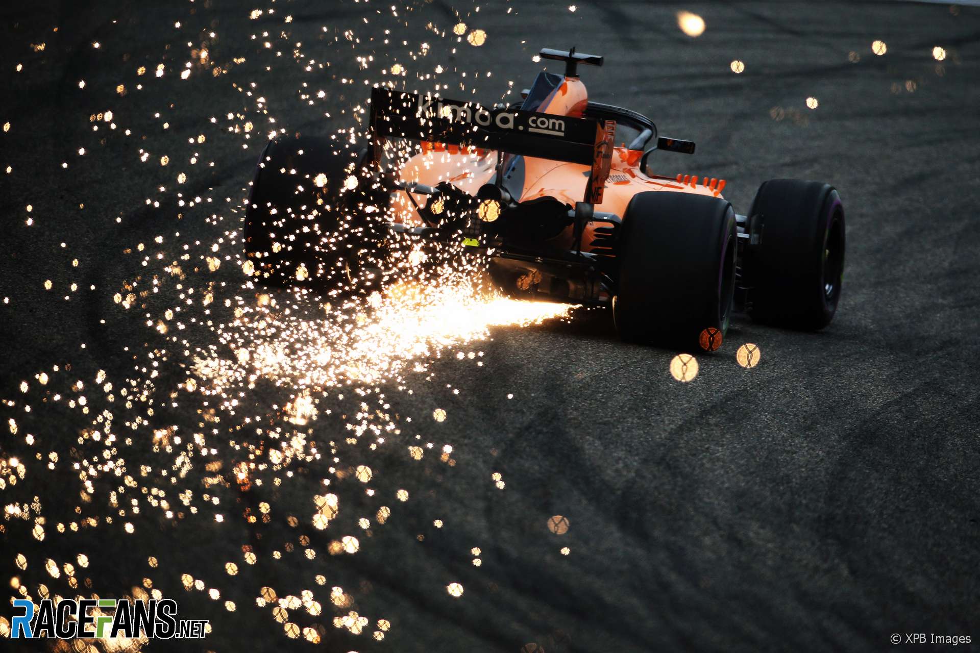 1920x1280 Chinese Grand Prix Saturday action in picture