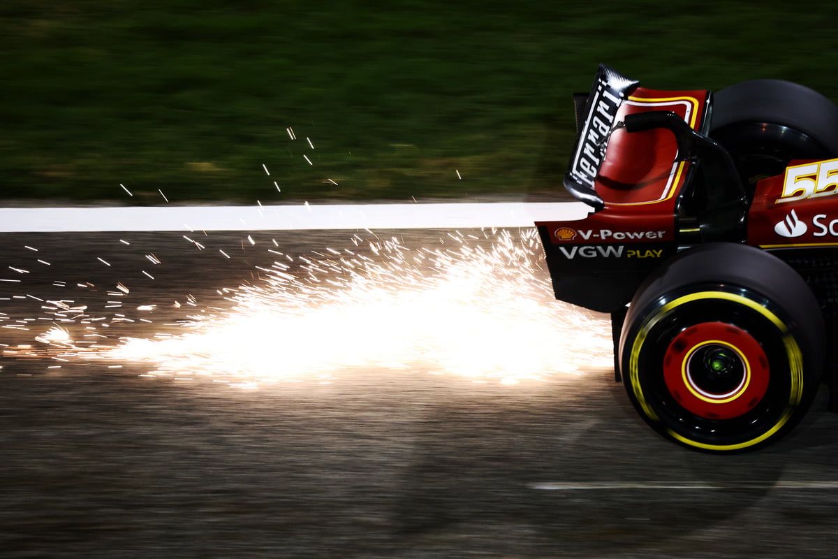 1200x800 Gallery: Day to night in Bahrain F1 testing