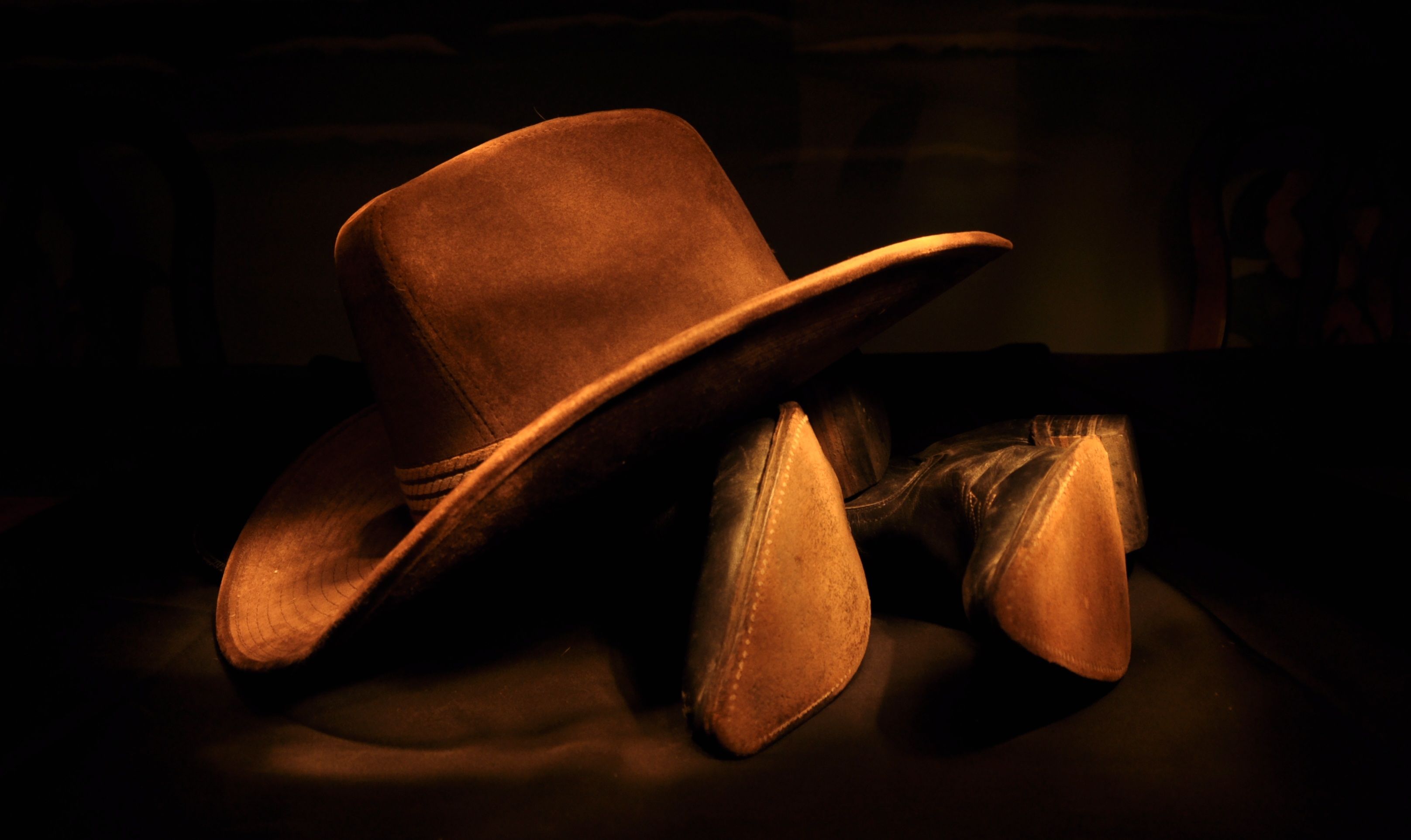 3232x1925 Phone wallpaper: Photography, Cowboy, Boots, Hat, Man Made, Still Life 746838