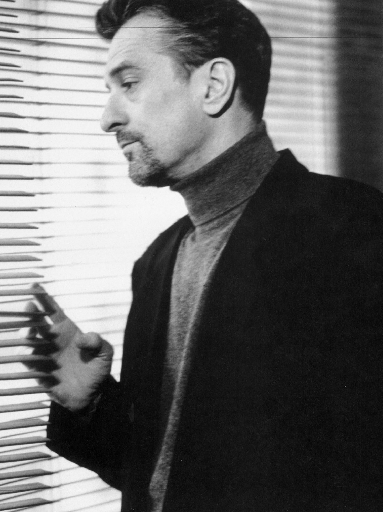 1495x2000 Robert De Niro ideas. robert de niro 70s, robert de niro falling in love, robert de niro men of honor