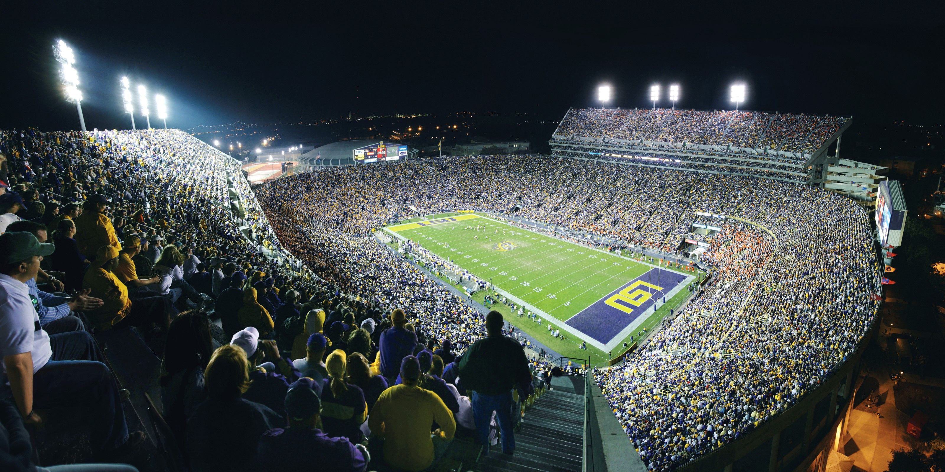3200x1600 LSU Vs. Auburn Football Wall Mural