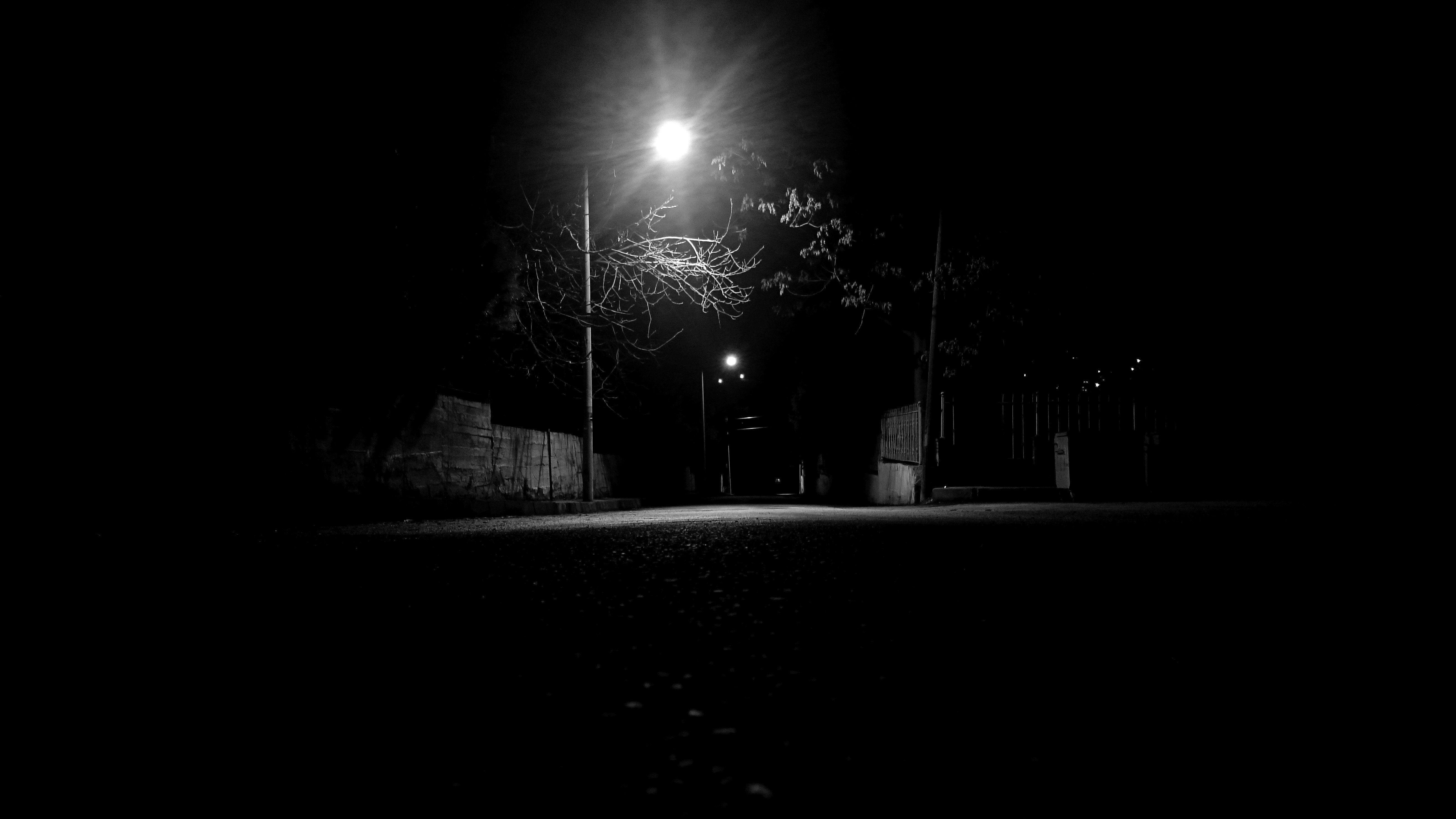5248x2952 Street Light