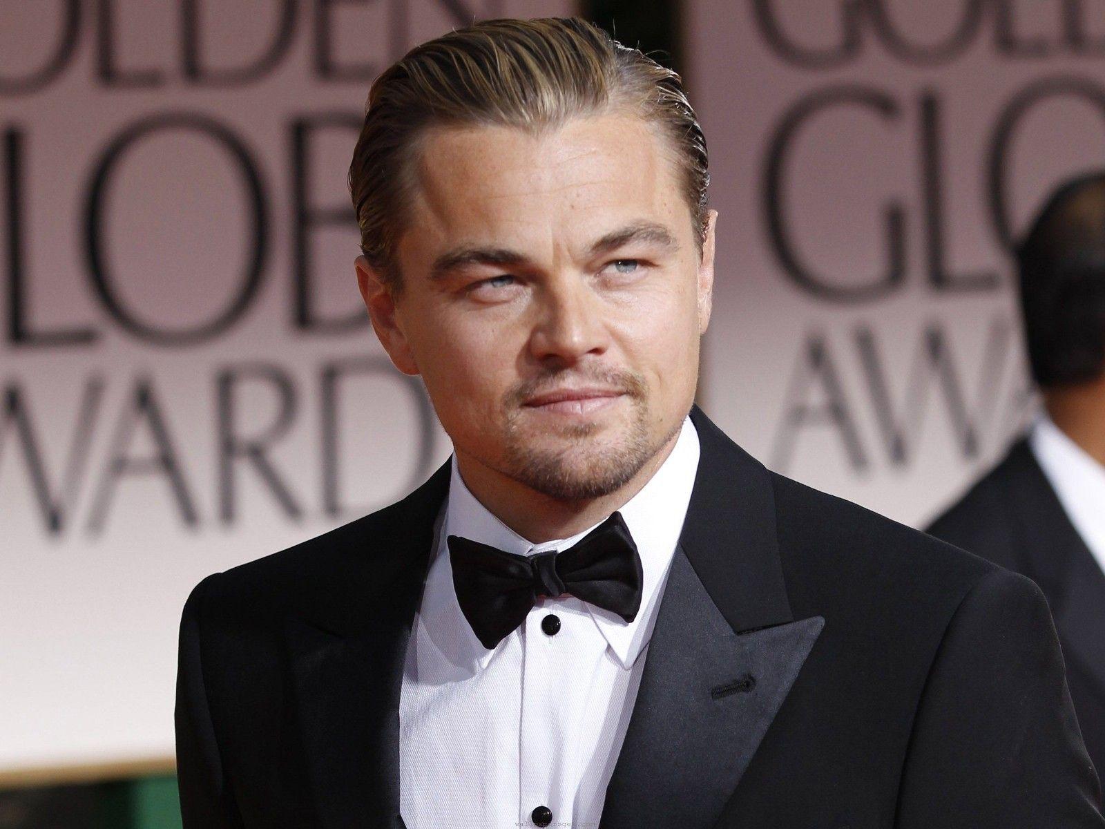 1600x1200 Leonardo DiCaprio Suit Bow Tie Desktop Wallpaper