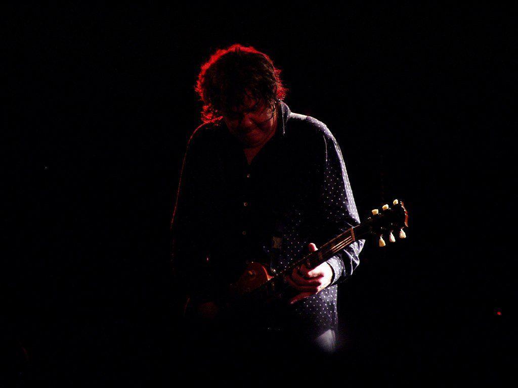 1024x768 Gary Moore Wallpaper