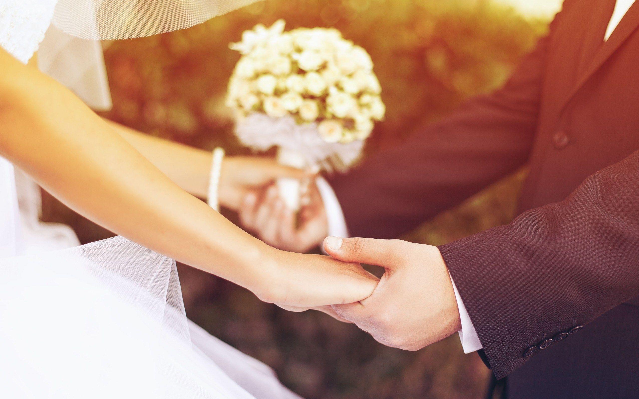 2560x1600 Fantastic HD Wedding Wallpaper