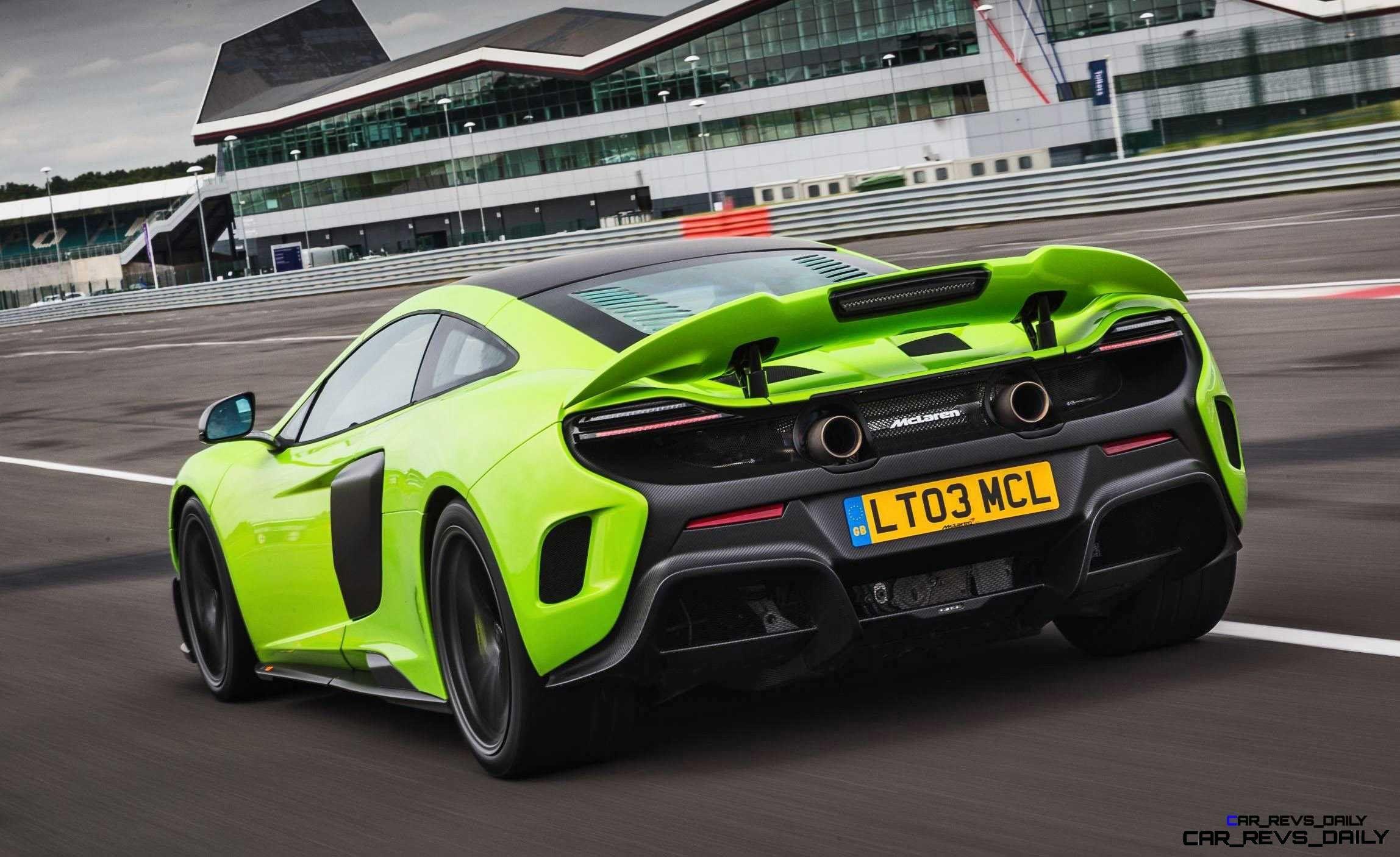 2296x1406 McLaren 675LT Dynamic Debut