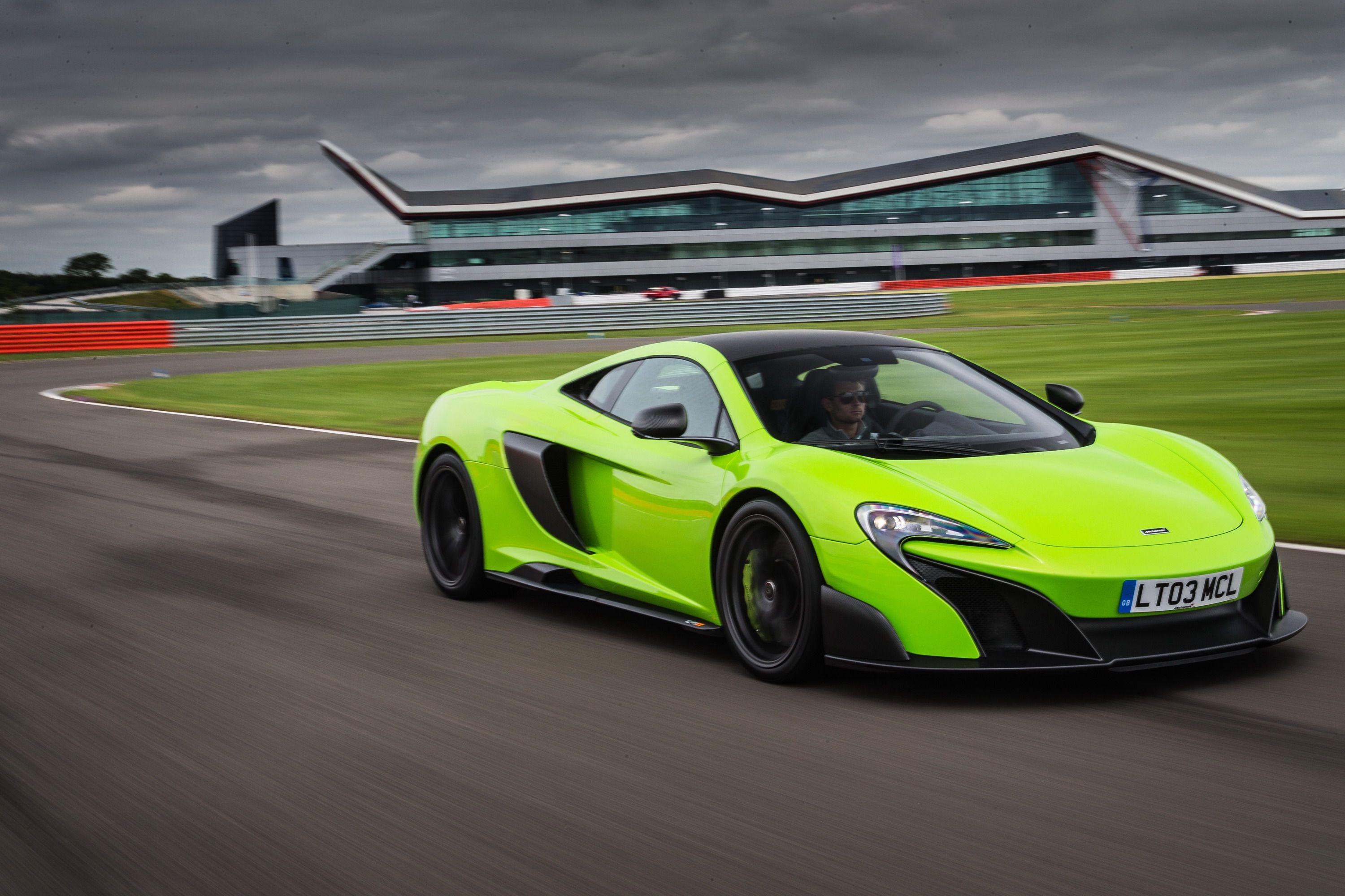 Mclaren 675lt Wallpapers Top Free Mclaren 675lt Backgrounds Wallpaperaccess