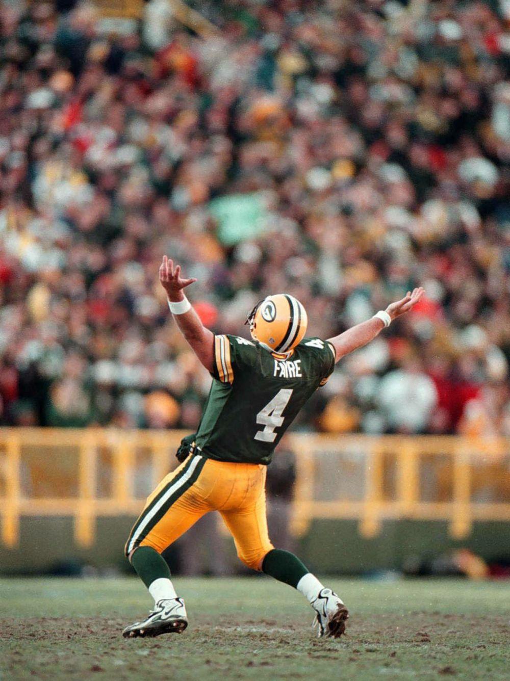 1000x1336 Brett Favre Wallpaper