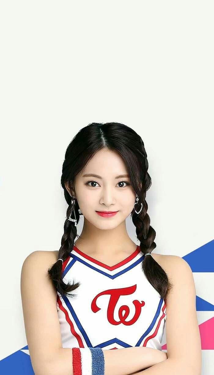 700x1225 Twice Tzuyu Wallpaper