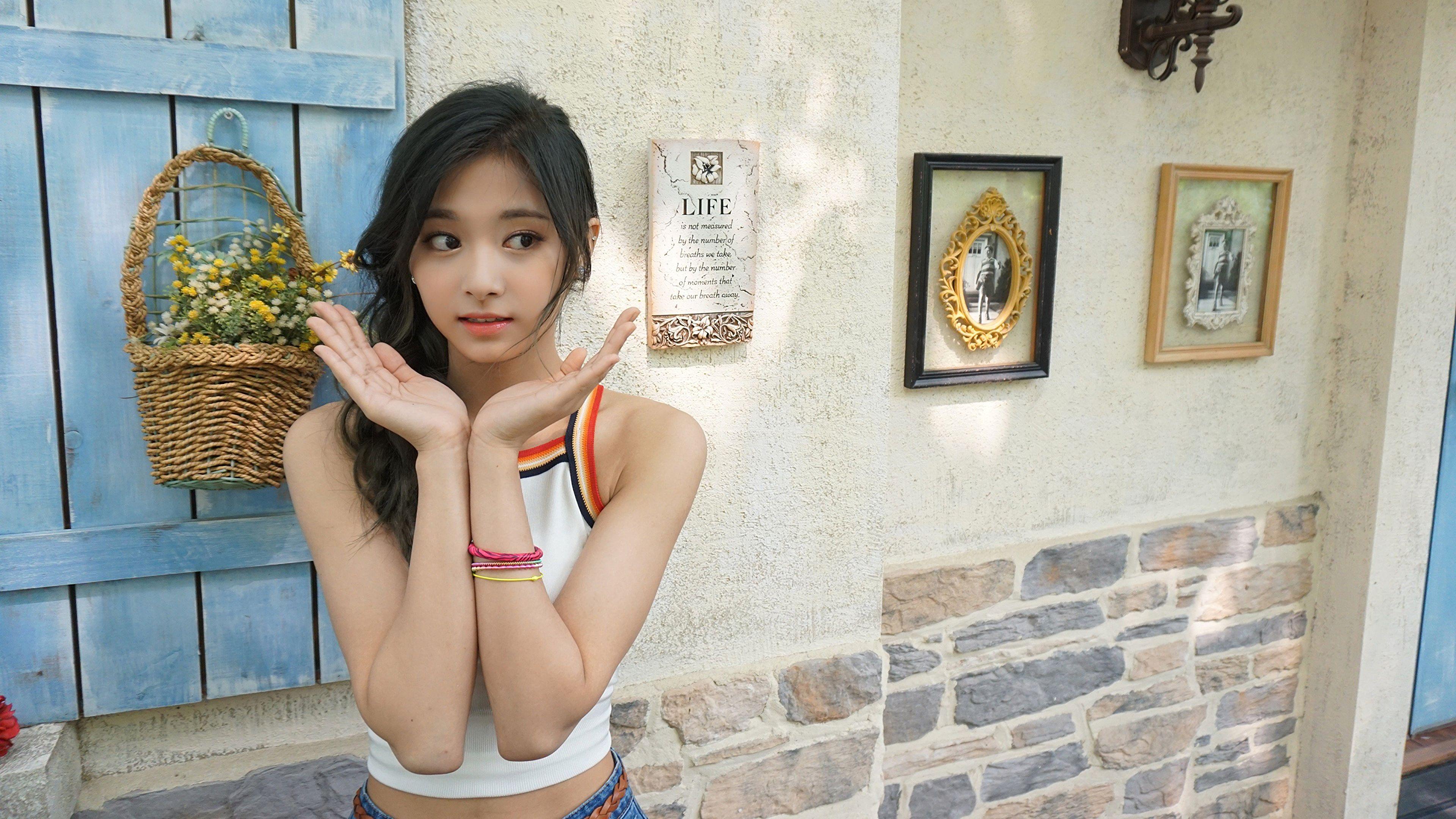 3840x2160 Tzuyu TWICE 4K