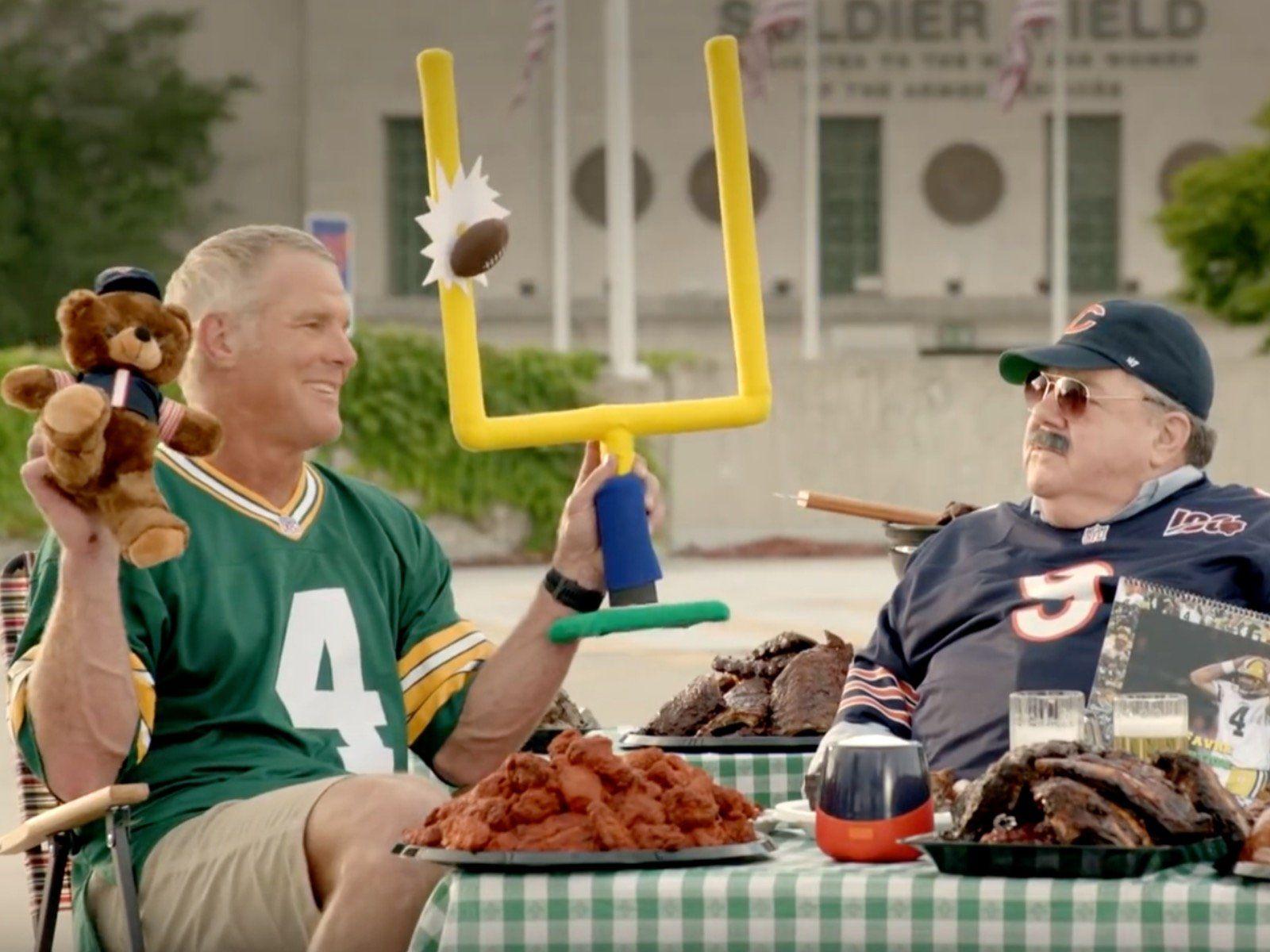 1600x1200 WATCH: Brett Favre goes tailgating with some famous Bears fans