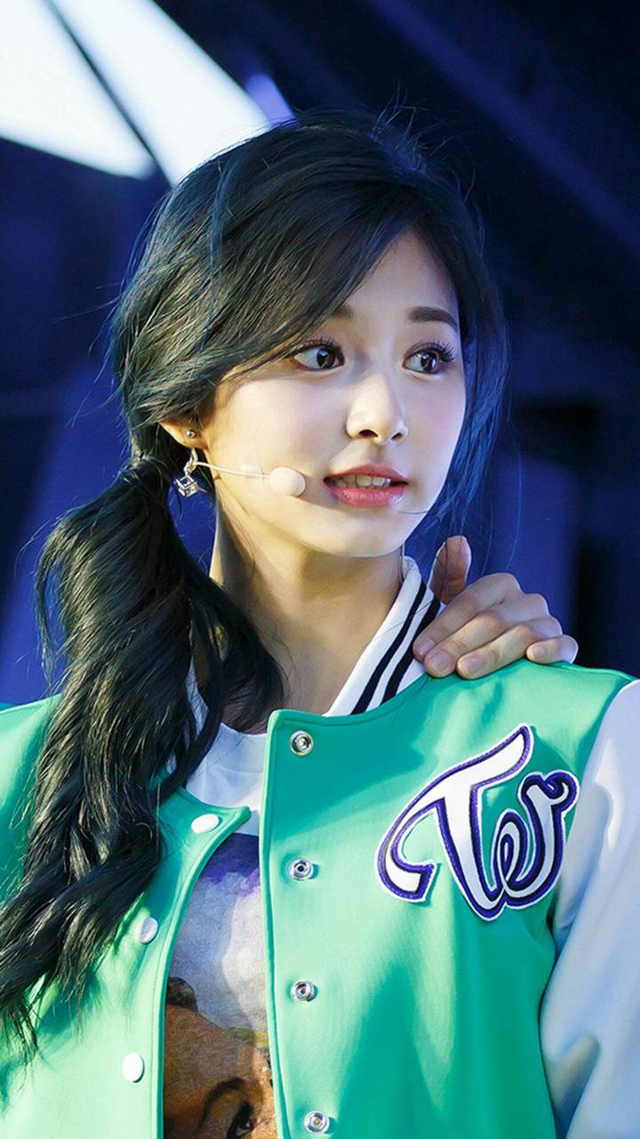 720x1280 Tzuyu Wallpaper