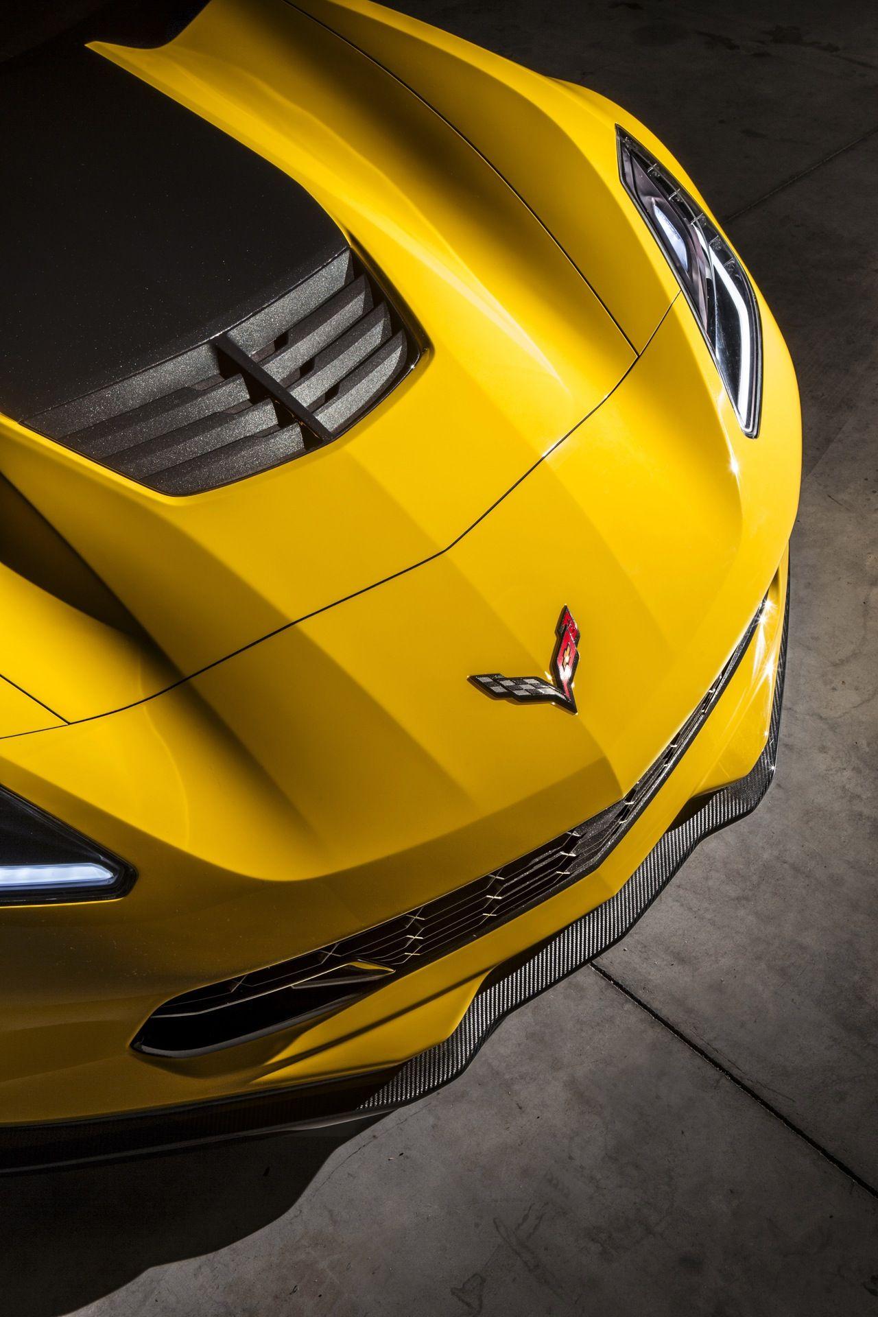 1280x1920 GM 8 Speed In Corvette Z06 Shifts Faster Than Porsche PDK; Here's How