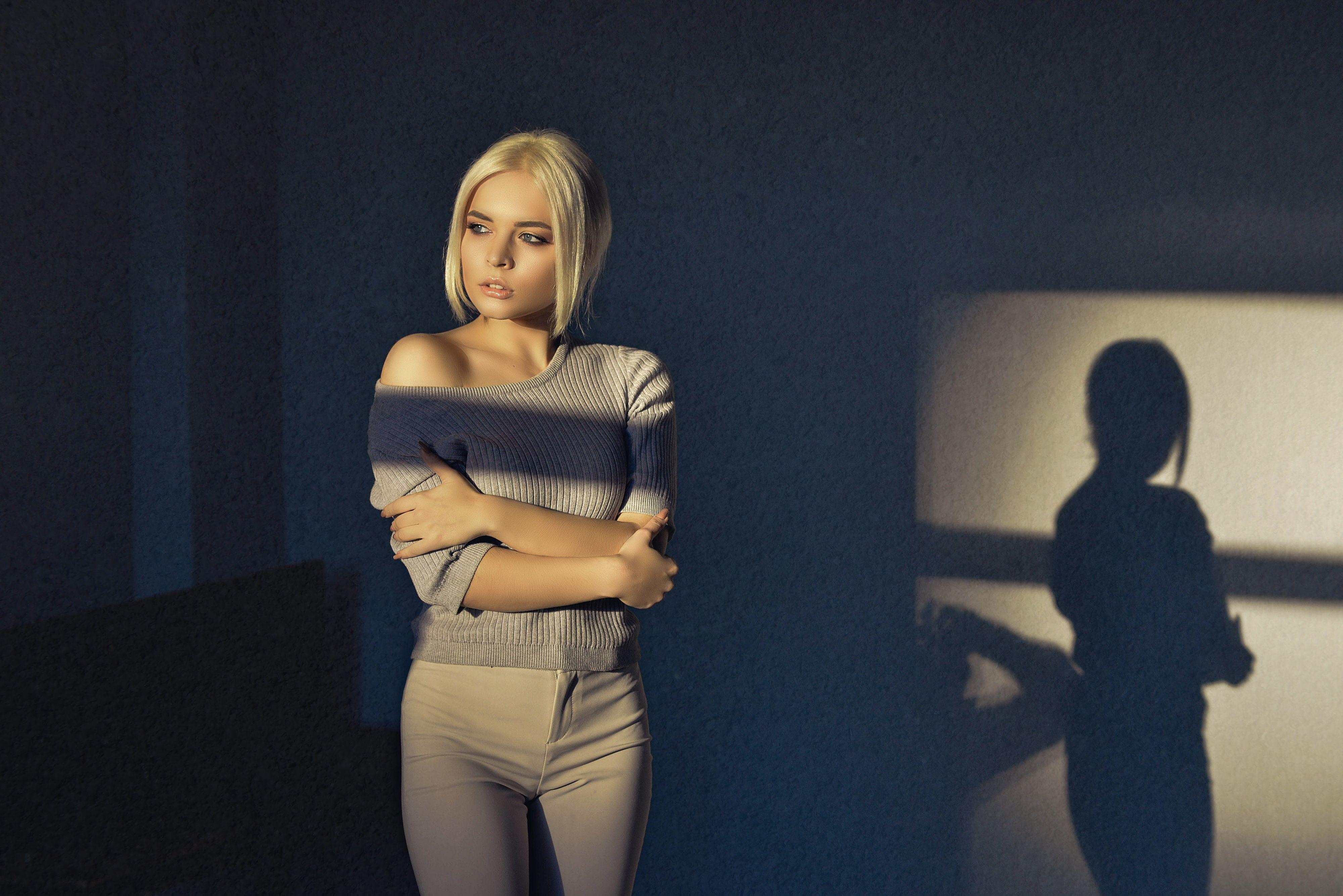 4000x2670 Short Hair Blonde Girl, HD Girls, 4k Wallpaper, Image, Background, Photo and Picture