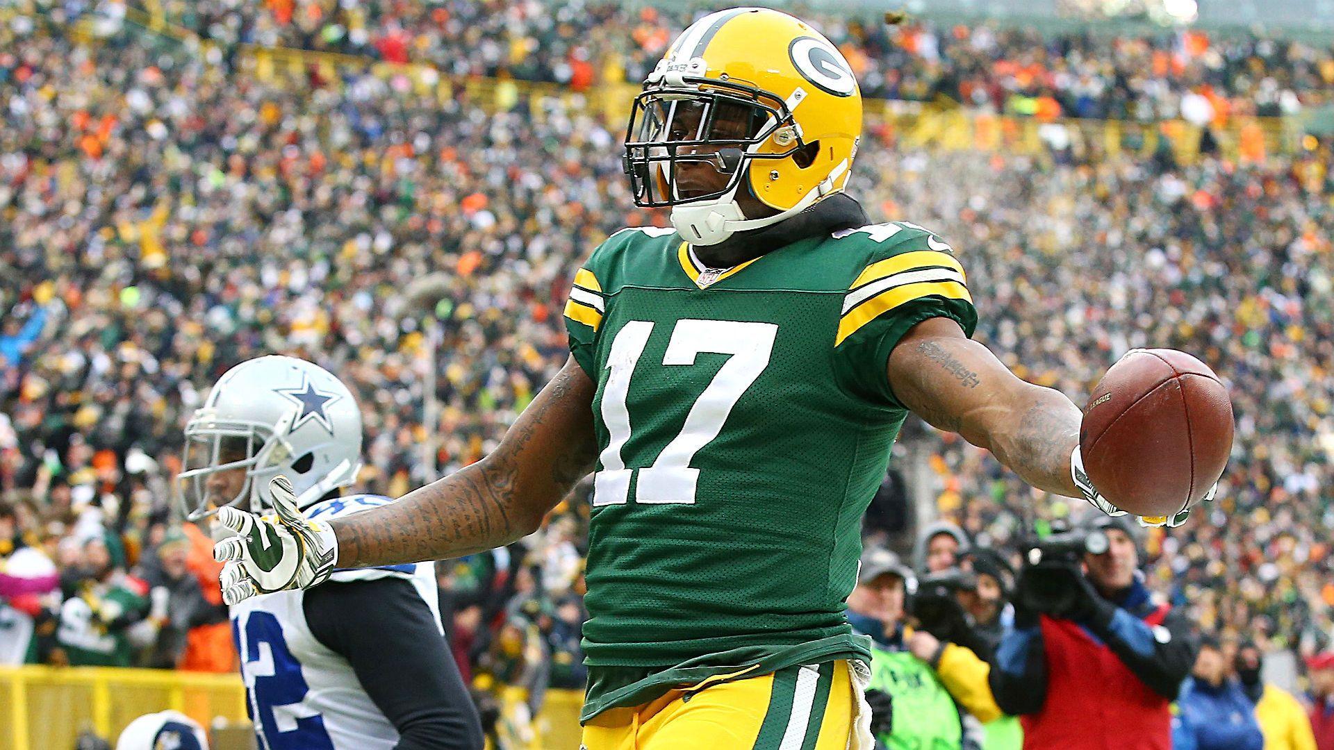 Davante Adams Background - iXpap  Green bay packers wallpaper, Green bay  packers, Packers