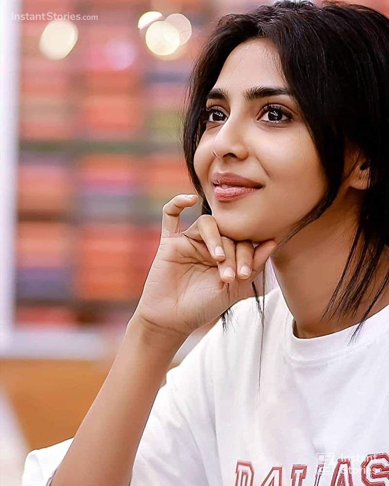 800x1000 Aishwarya Lekshmi Latest Cute HD Photo Wallpaper Lekshmi Wallpaper HD HD Wallpaper