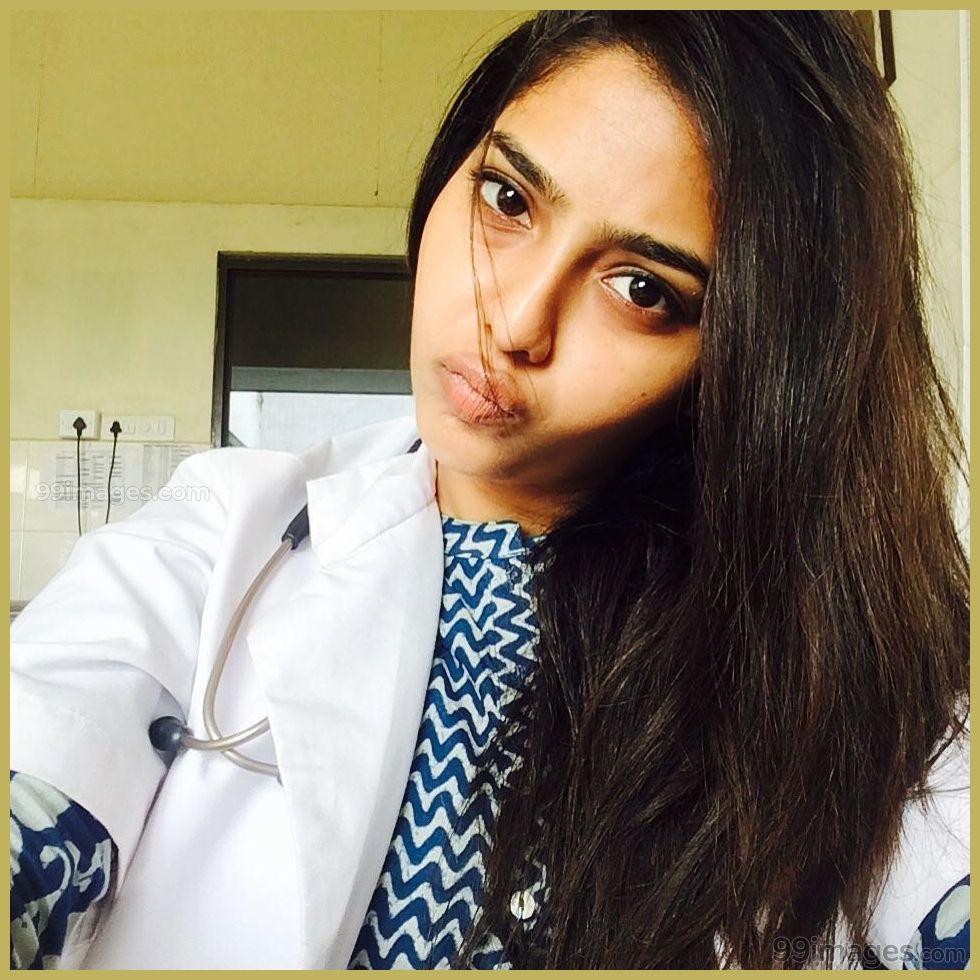 980x980 Aishwarya Lekshmi Beautiful Hot HD Photohoot Image / Wallpaper (1080p) - #aishwaryalekshmi #aishwaryalaks. Photohoot image, Glamour photo, Beauty girl