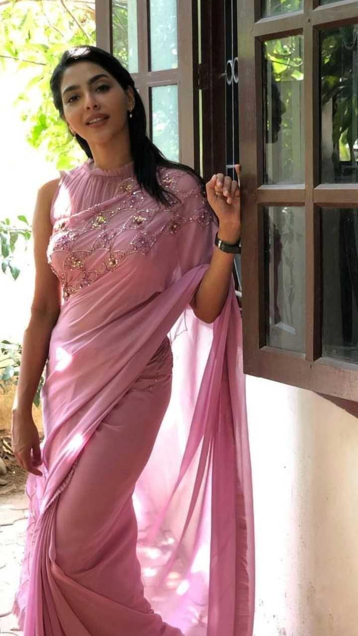 720x1280 Indian Model Aishwarya Lakshmi in Pink Saree Saree Collection