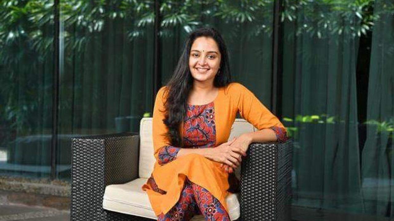 1280x720 Manju Warrier Wiki, Biography, Age, Movies List, Family, Image