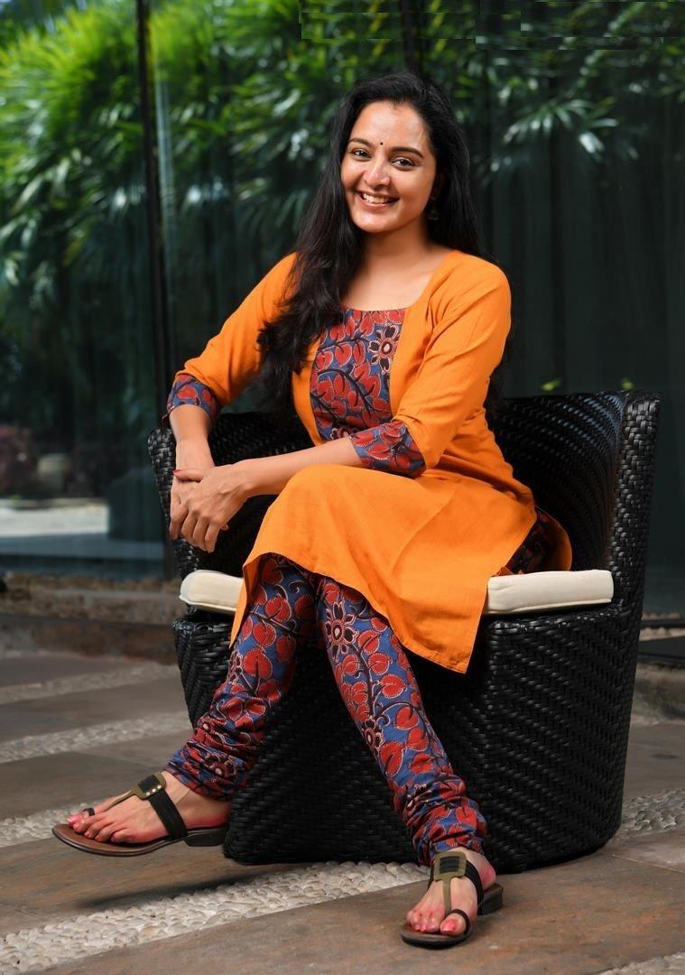 759x1080 Manju Warrier's Feet << wikiFeet