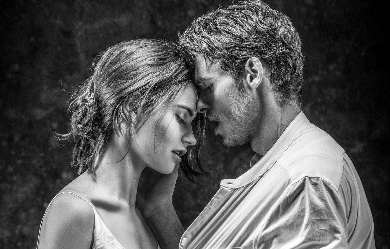 1332x850 Wallpaper girl, love, passion, feelings, pair, black and white, male, Lily James, Lily James, Richard Madden image for desktop, section настроения