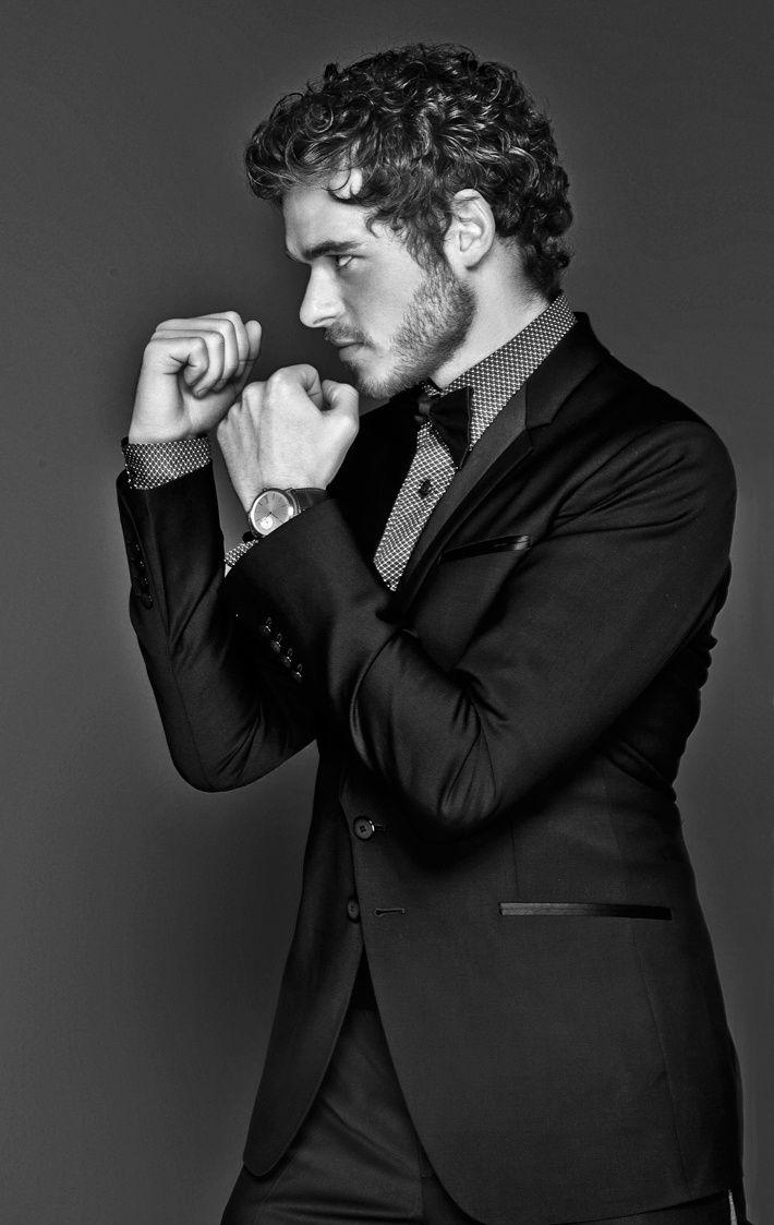 710x1123 Richard Madden Madden Photo