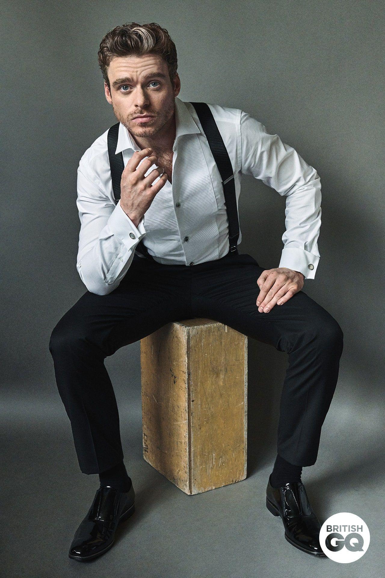 1280x1920 Richard Madden: 'I'm just enjoying riding the wave'