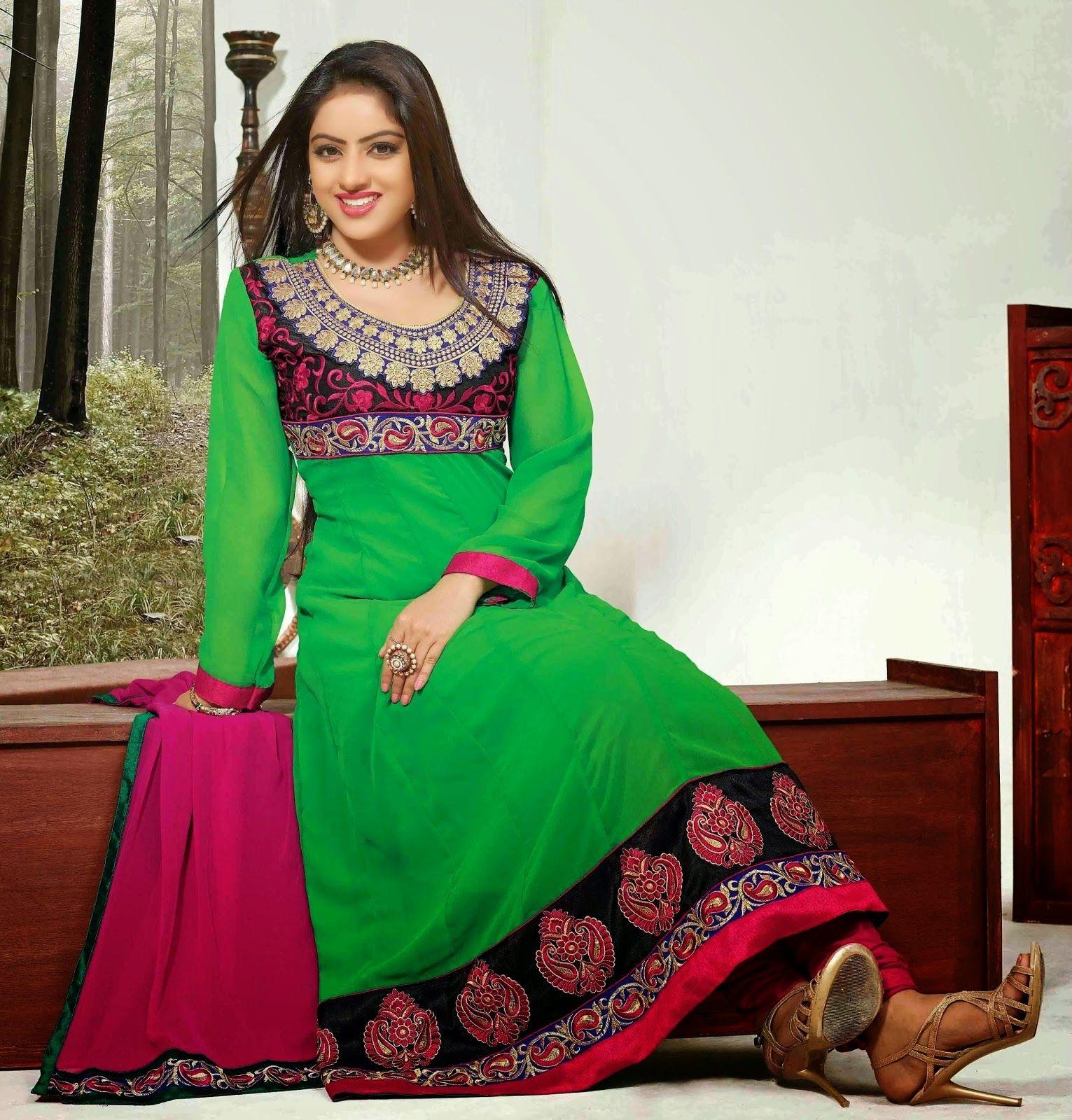 1531x1600 Deepika Singh HD Wallpaper Free Download. Salman Khan HD Wallpaper
