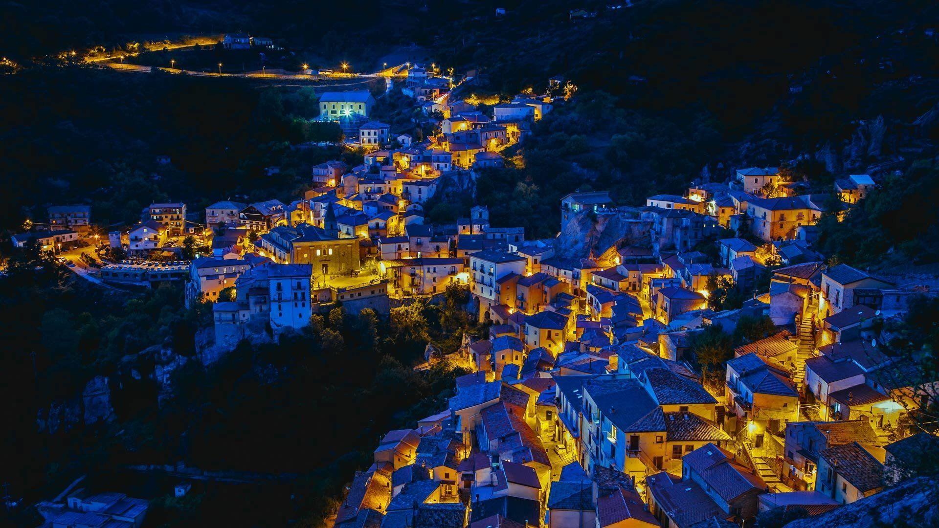 1920x1080 Italy At Night Wallpaper 1080p