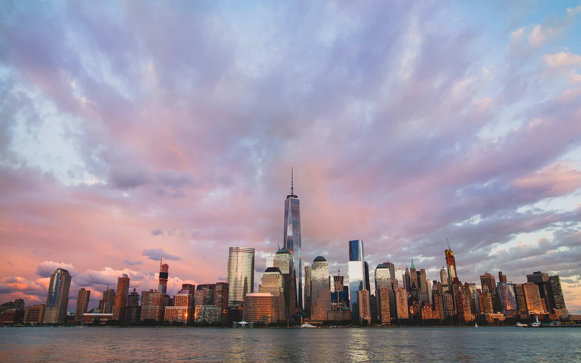 1920x1200 What to do in Dumbo NYC: Best Things to do in Dumbo Brooklyn Neighborhood Guide in Heels and Lifestyle Blog by a Latina Abroad