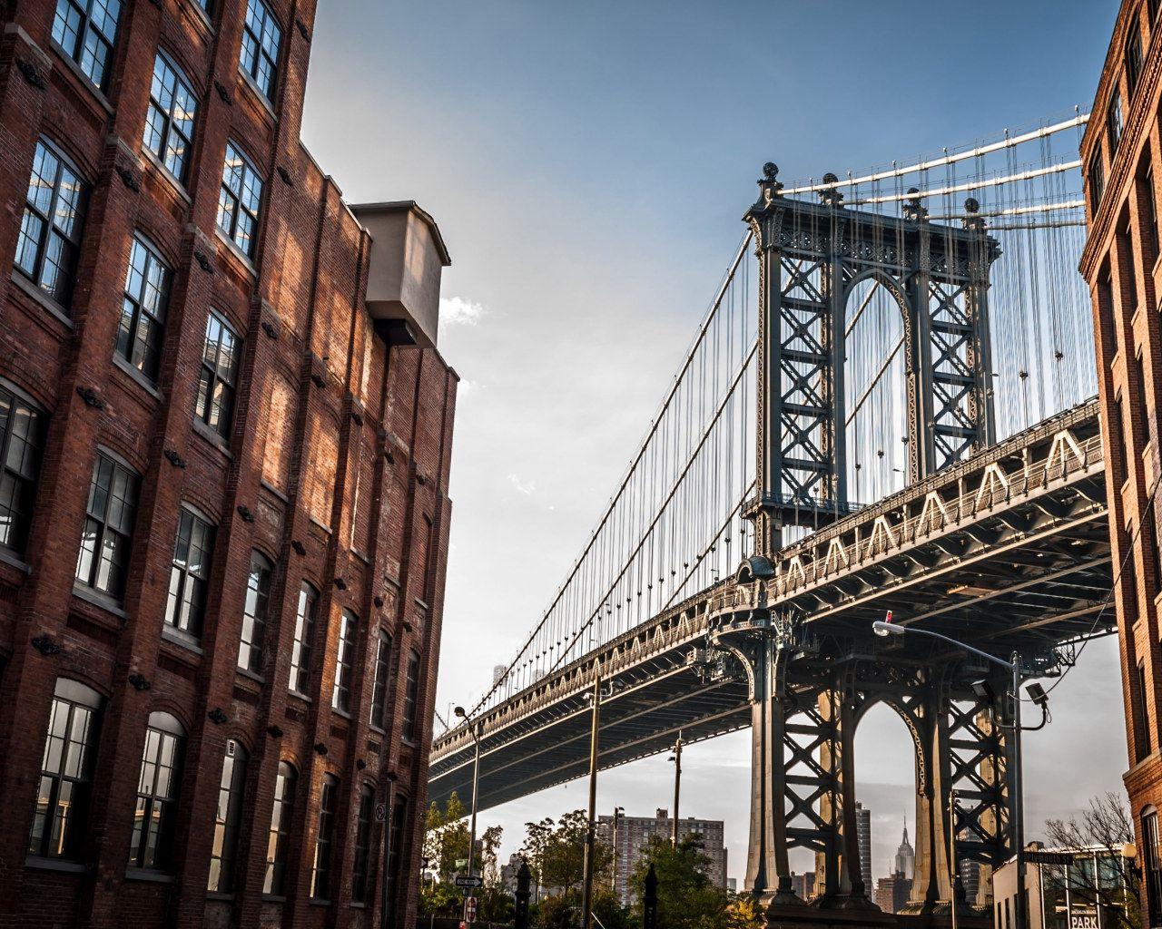1280x1024 Cityscape, daytiime, usa, new york city, dumbo, alley, facade wallpaper • Wallpaper For You HD Wallpaper For Desktop & Mobile